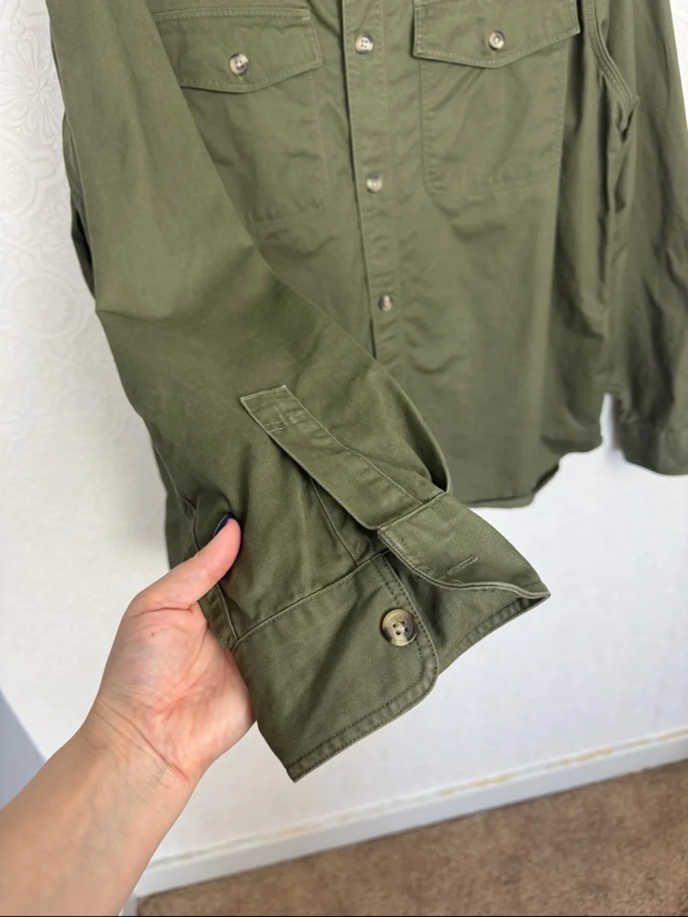 Banana Republic 100% Cotton Olive Green Utility Button‎ Down Shirt XL Standard